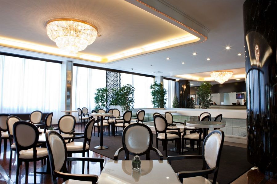 Atahotel Executive Milan Restoran gambar