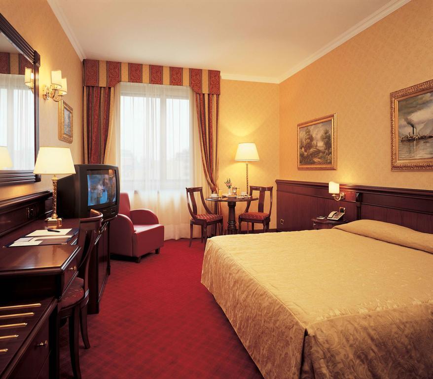 Atahotel Executive Milan Bilik gambar