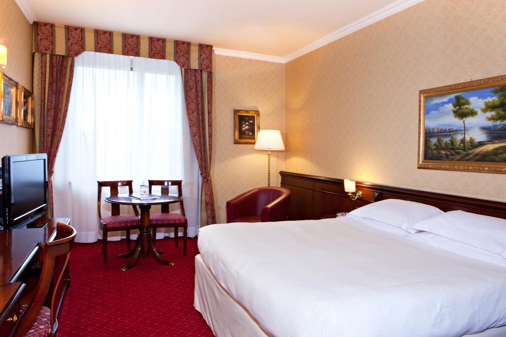 Atahotel Executive Milan Bilik gambar